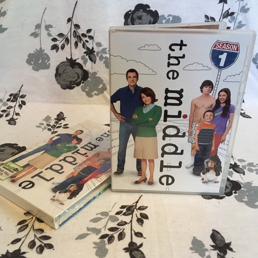 🔥 The Middle season 1 dvd 🔥